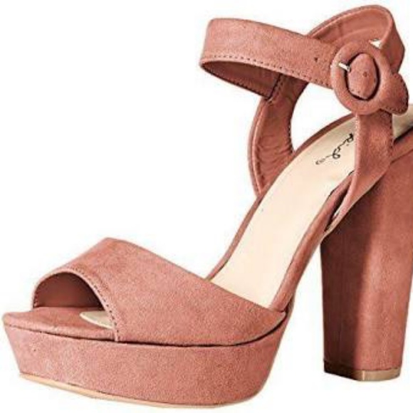 QUPID Suede Chunky Ankle Strap Platform Sandals NWOT! - Picture 2 of 8